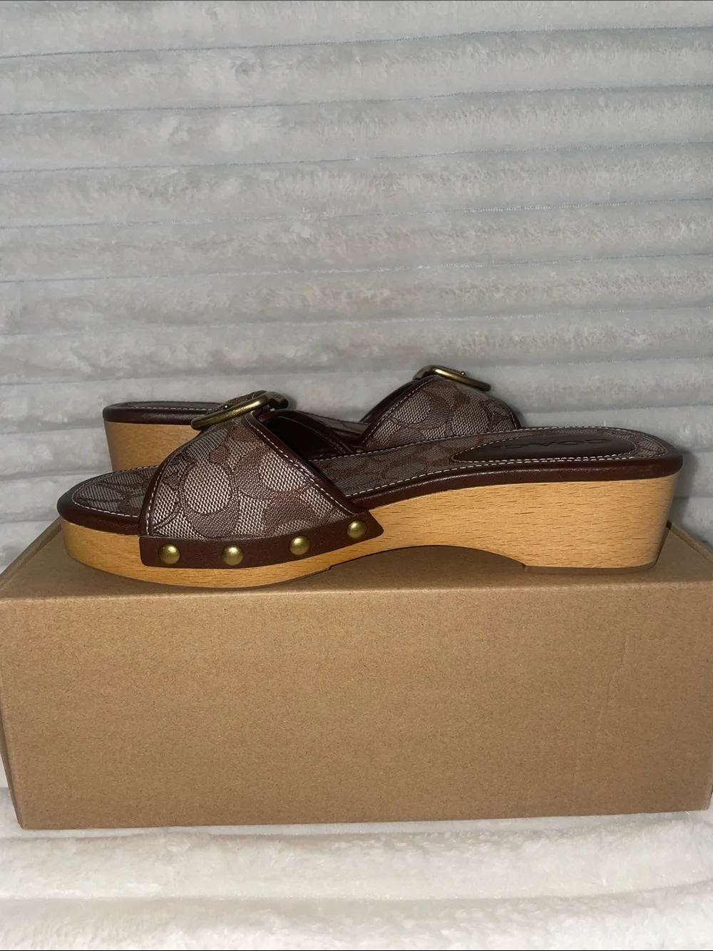 NIB Coach Margot Signature Oak/Maple Jacquard Wooden Platform Sandal Women’s 7